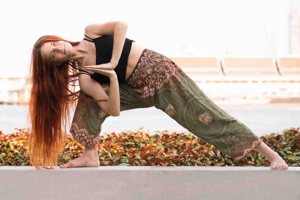 Yoga e Calça Thai: mais que conforto, uma sinergia de valores