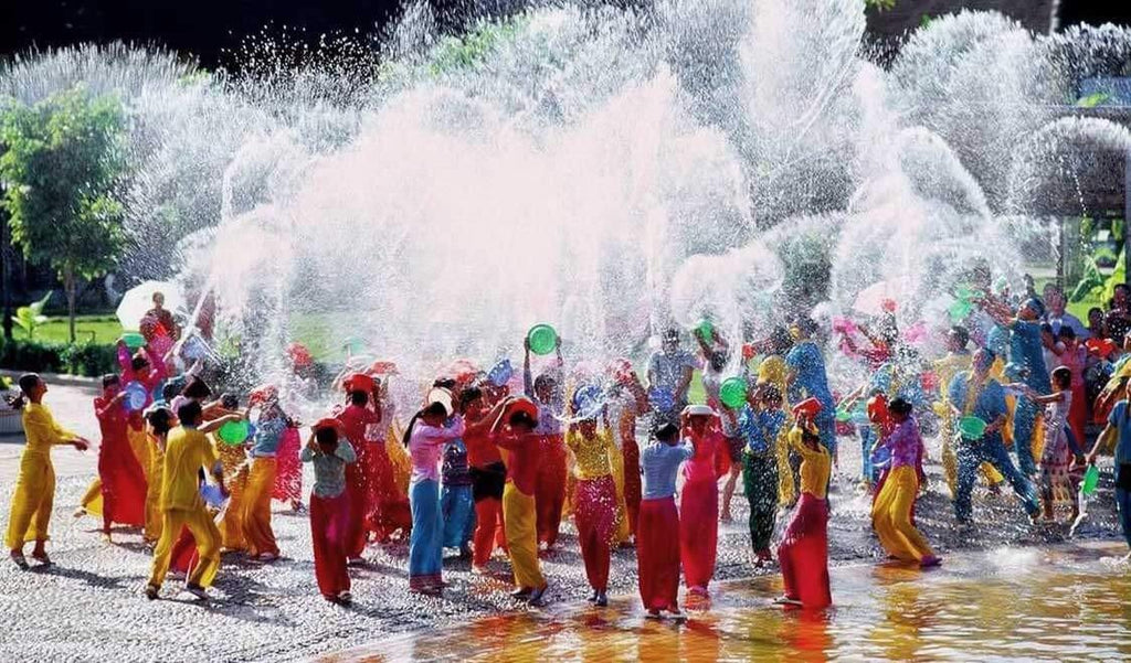 A Ásia em festa: Ano Novo Thai e Holi Festival Indiano