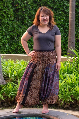 Calça Flor Dourada Plus Size_